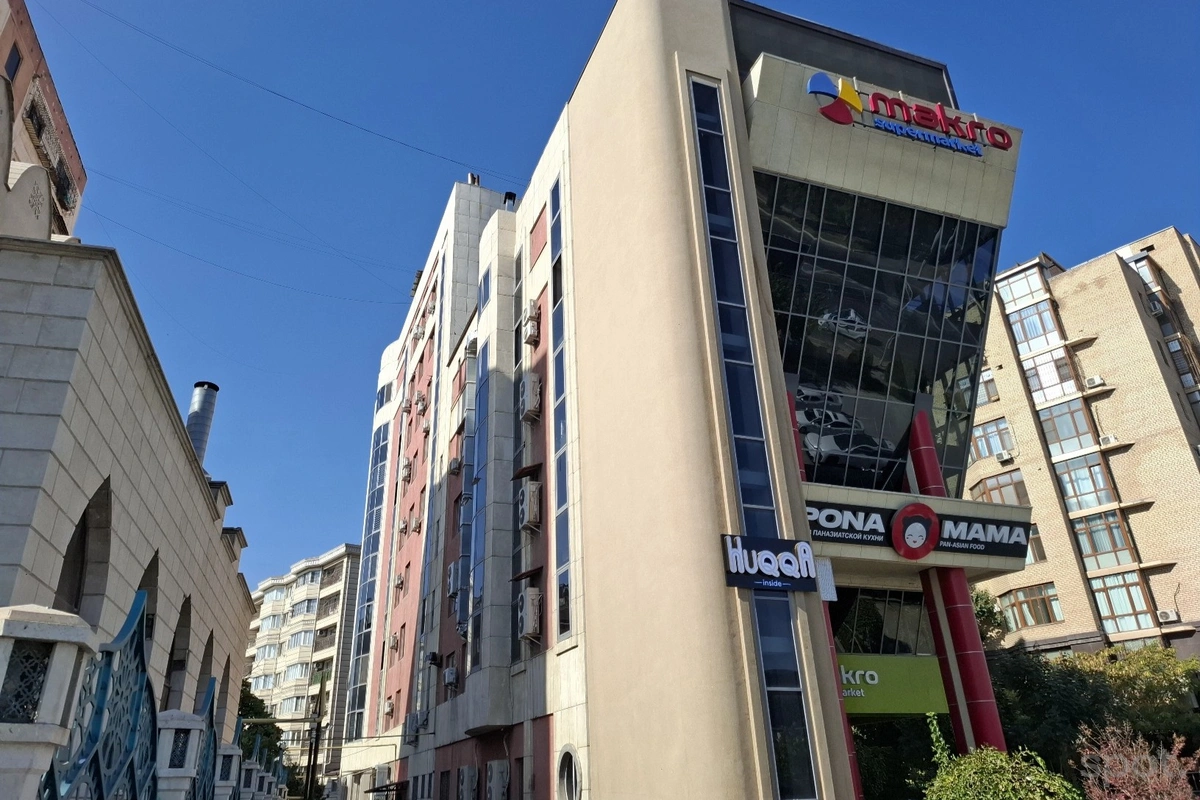Jangohdagi binoning bir qismi 16,3 mlrd soʻmga sotiladi