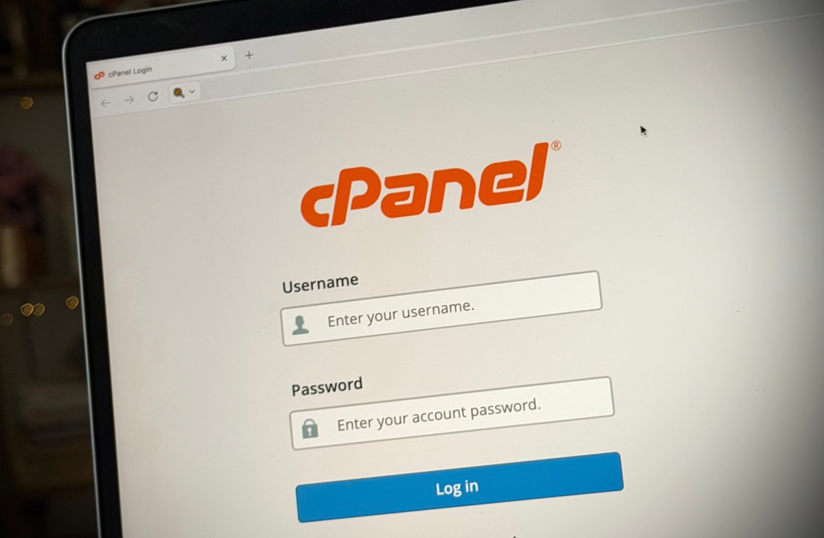 Nega cPaneldagi xatolik hackerlar uchun oltin imkoniyatga aylandi?