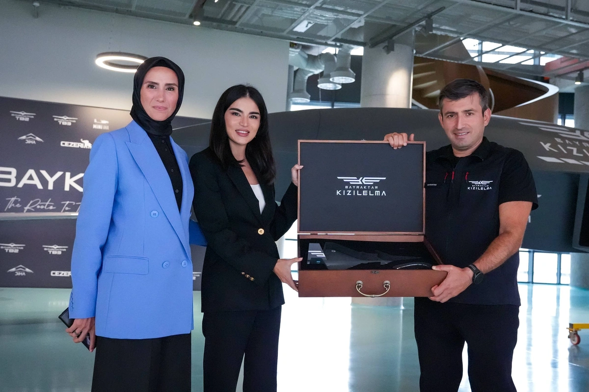 Saida Mirziyoyeva Turkiyadagi Baykar zavodiga tashrif buyurdi