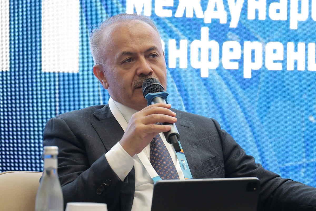 Abdulla Abduqodirov FRRUni suveren fondga aylantirishni taklif qildi