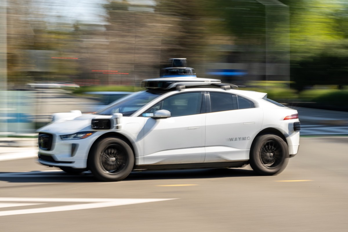 Waymo robotaksilari nega qurilish maydonchasiga kirib qoldi?