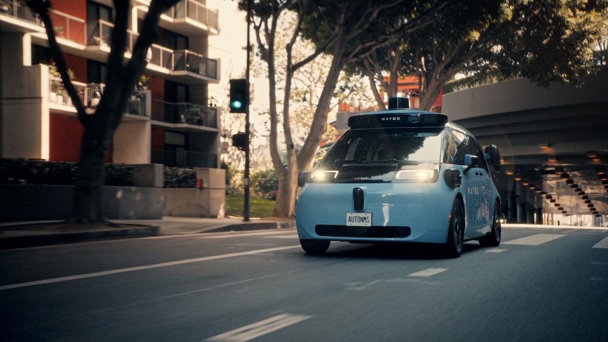 Nima uchun Waymo o'zining maxsus chipiga tayanmoqda?